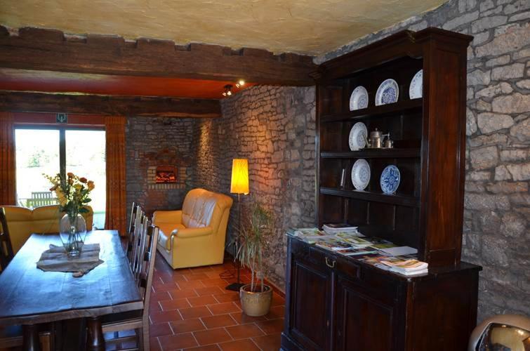 Gites Ferme De La Barriere Chimay Exterior photo