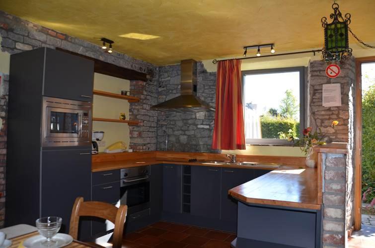 Gites Ferme De La Barriere Chimay Exterior photo