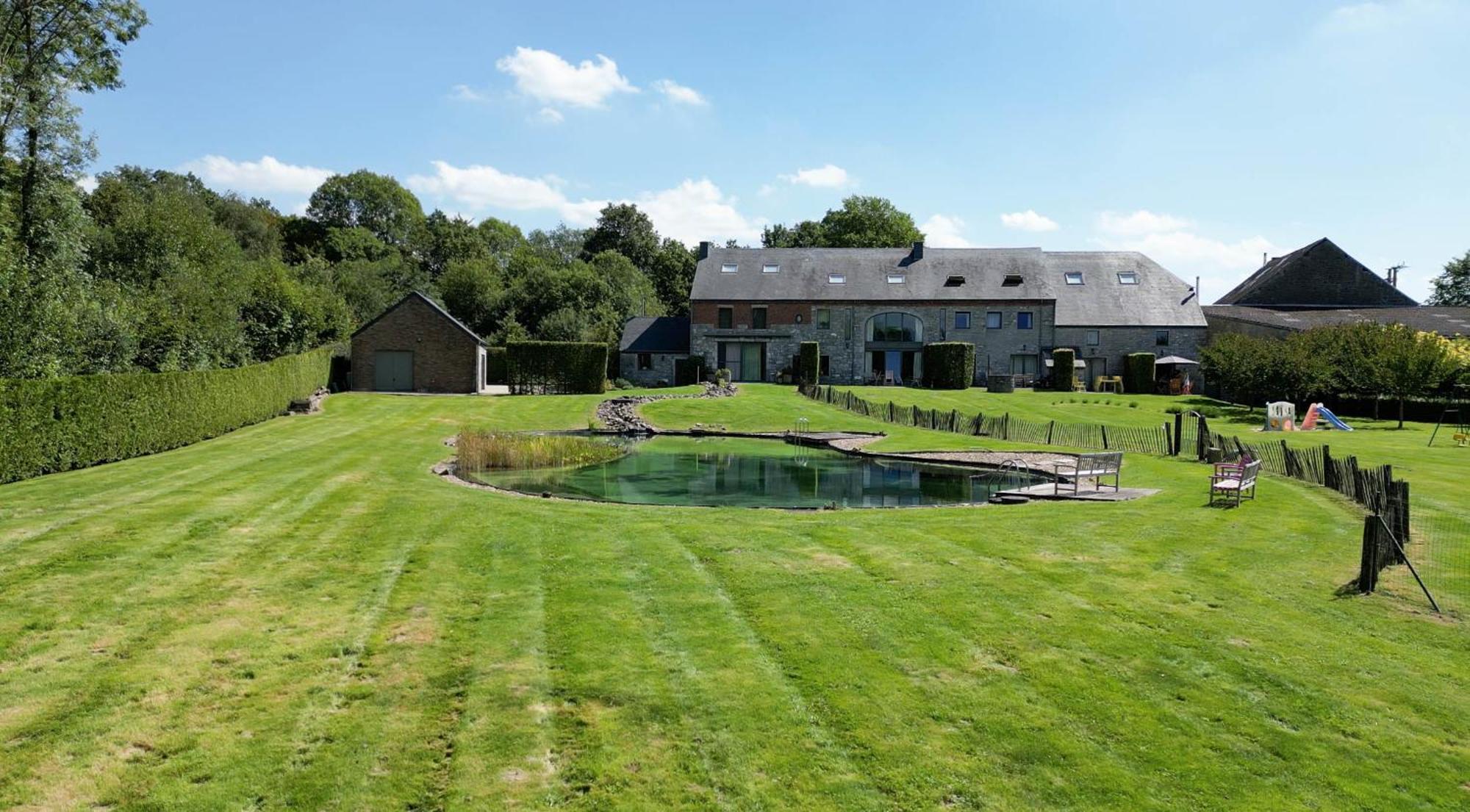 Gites Ferme De La Barriere Chimay Exterior photo