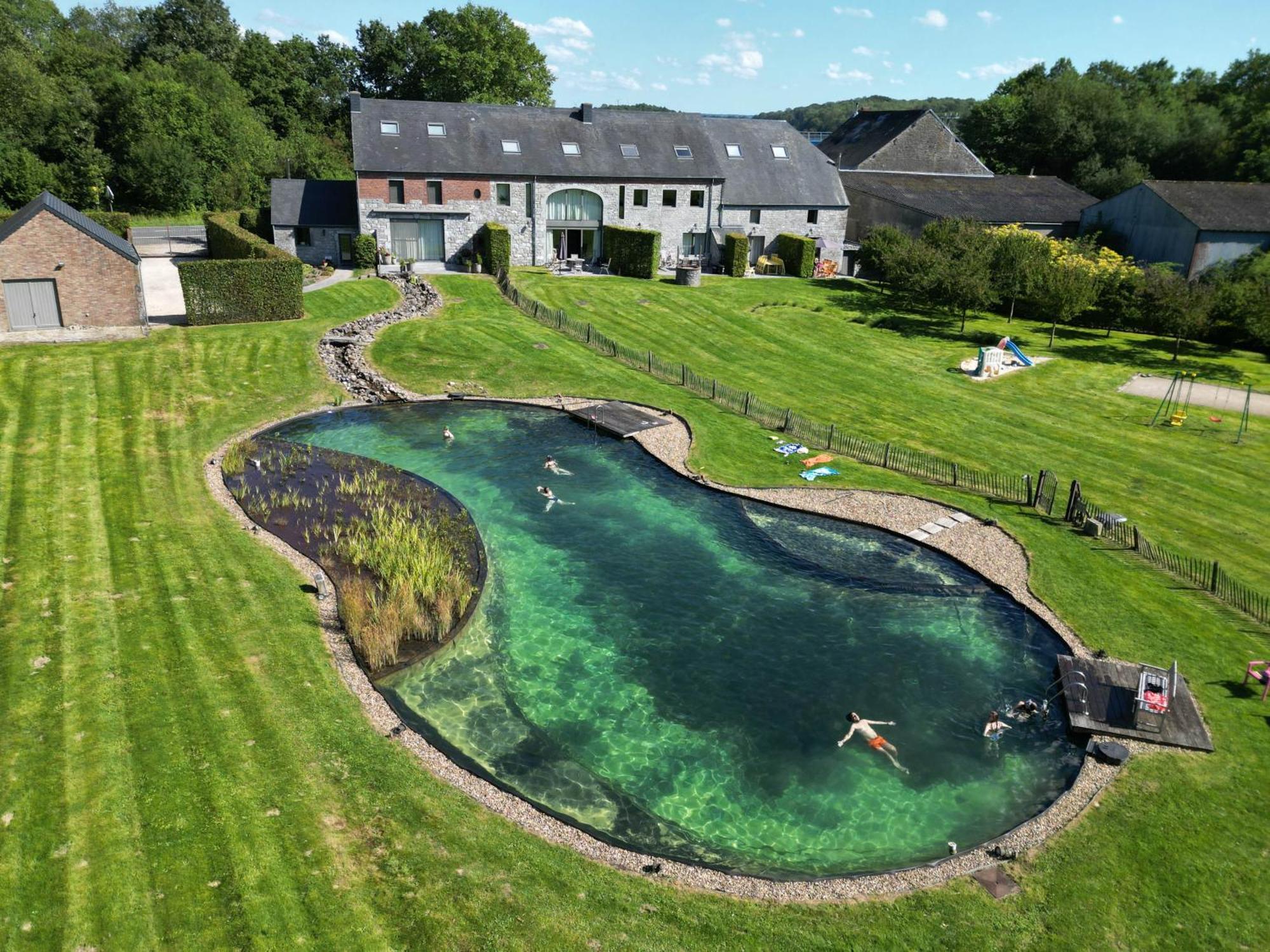 Gites Ferme De La Barriere Chimay Exterior photo